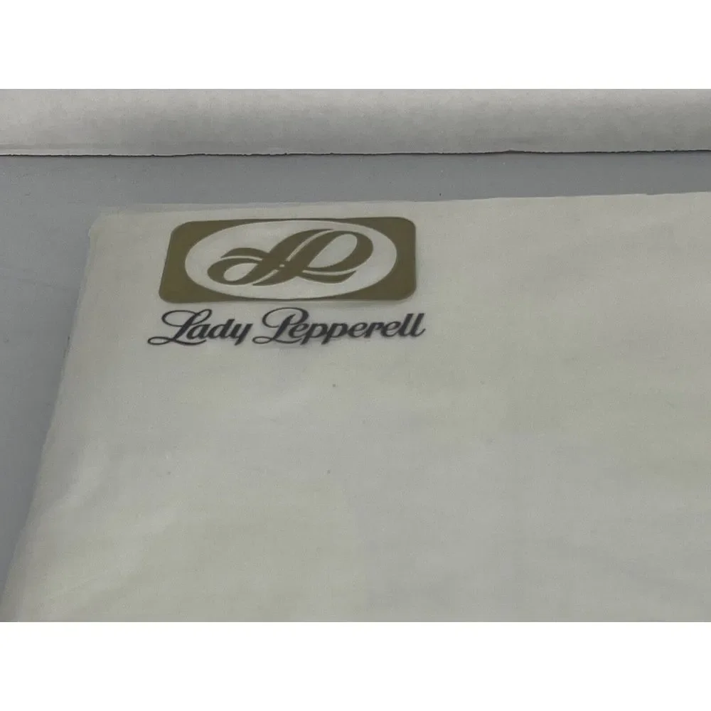 N/A lady pepperell